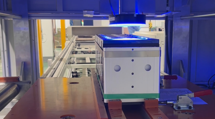 918博天娱乐储能获《南方日报》报道：谋“势”而为，为低碳发展蓄满绿色能量